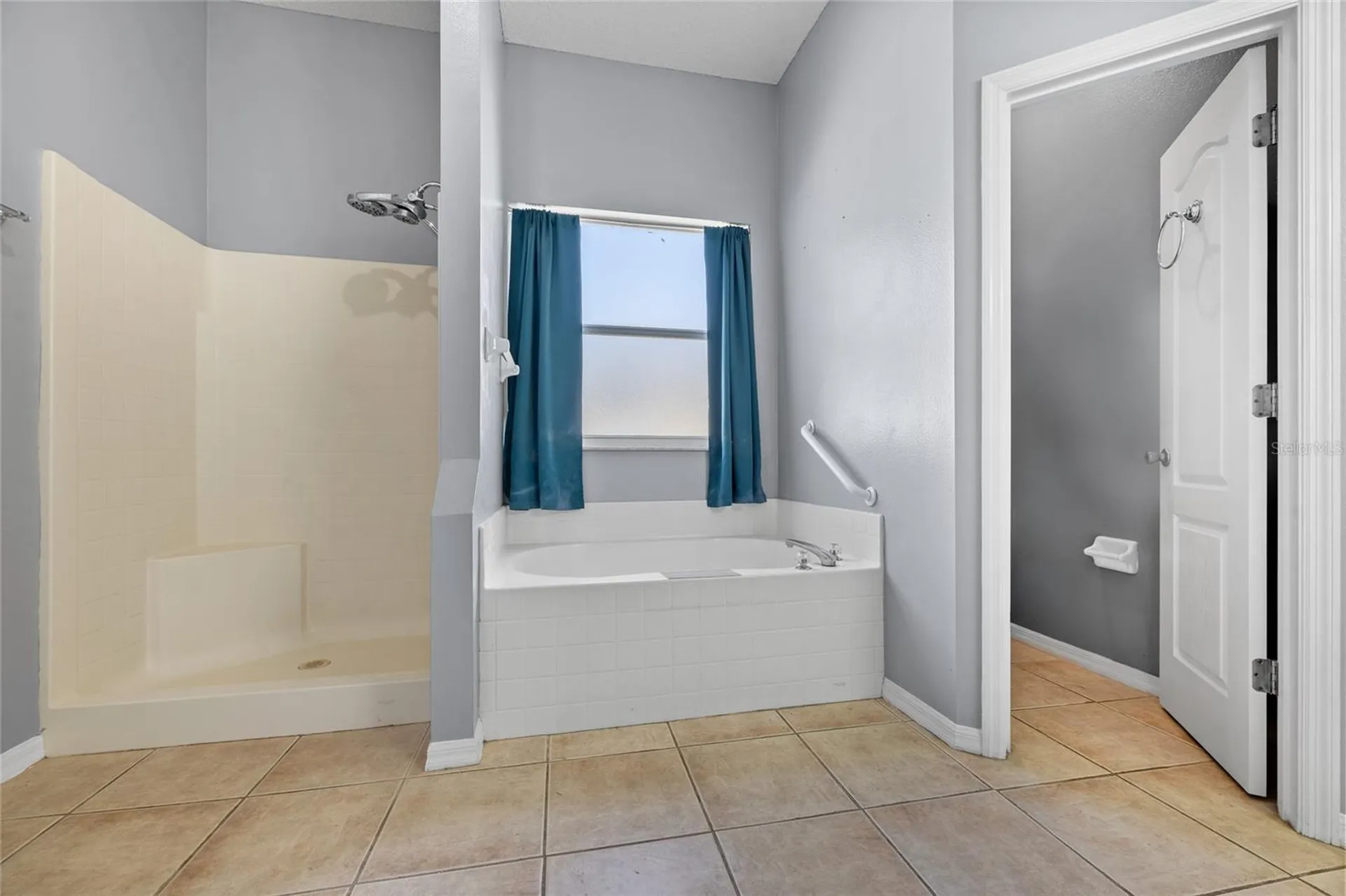 11 Bayside Drive Palm Coast FL 32137