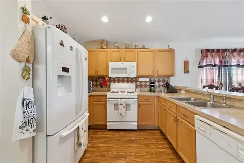 304 Lake Suzanne Drive Lake Wales FL 33859