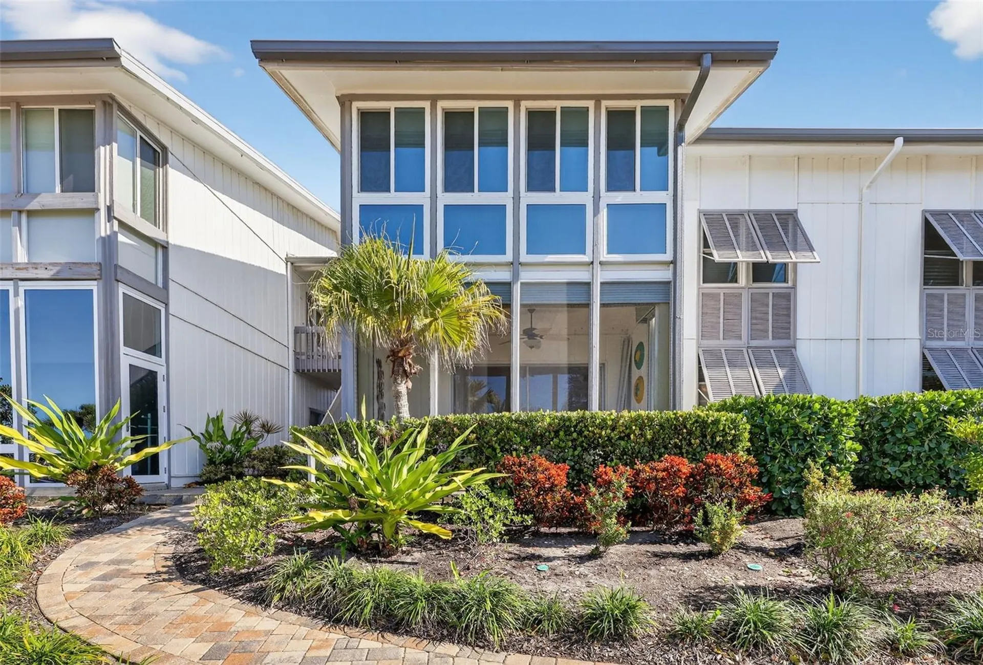 6012 W Peppertree Way Sarasota FL 34242