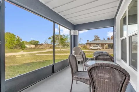 119 D Street Lake Wales FL 33853