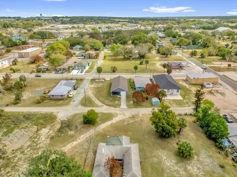 119 D Street Lake Wales FL 33853