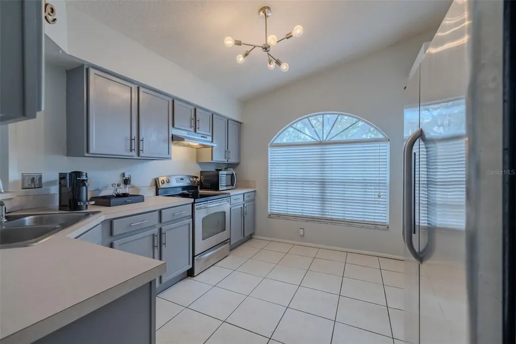 1221 Franford Drive Brandon FL 33511