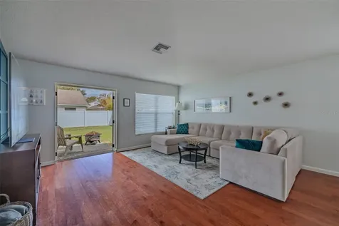 1221 Franford Drive Brandon FL 33511