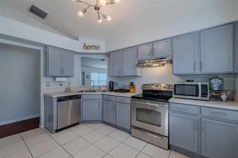 1221 Franford Drive Brandon FL 33511