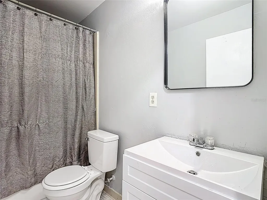 571 Hunter Circle Kissimmee FL 34758