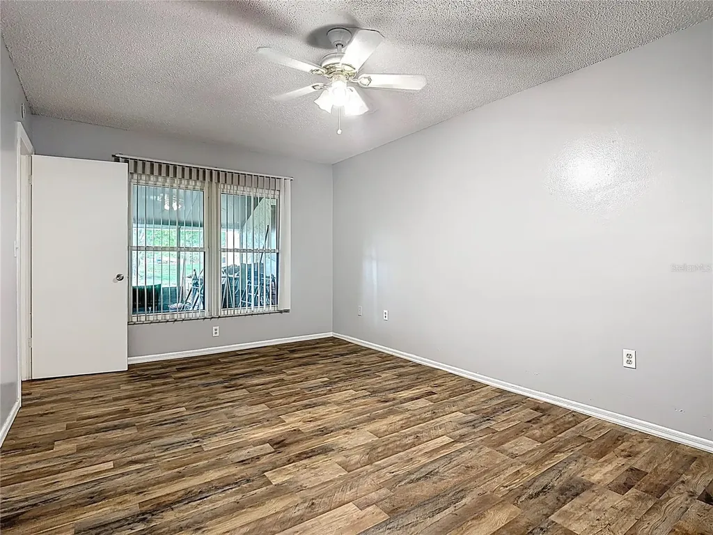 571 Hunter Circle Kissimmee FL 34758