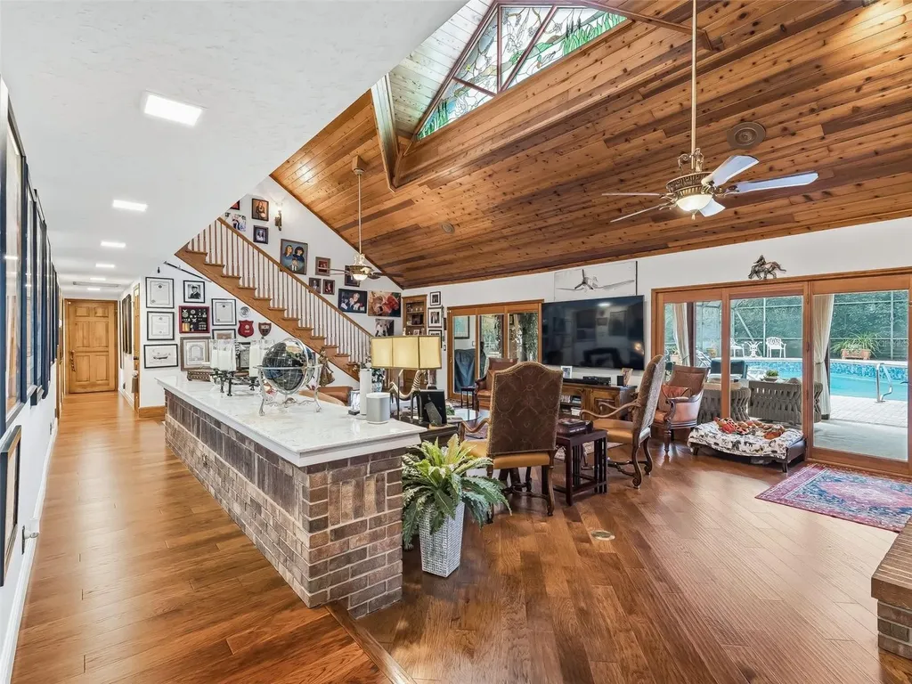 2284 SE Laurel Run Drive Ocala FL 34471
