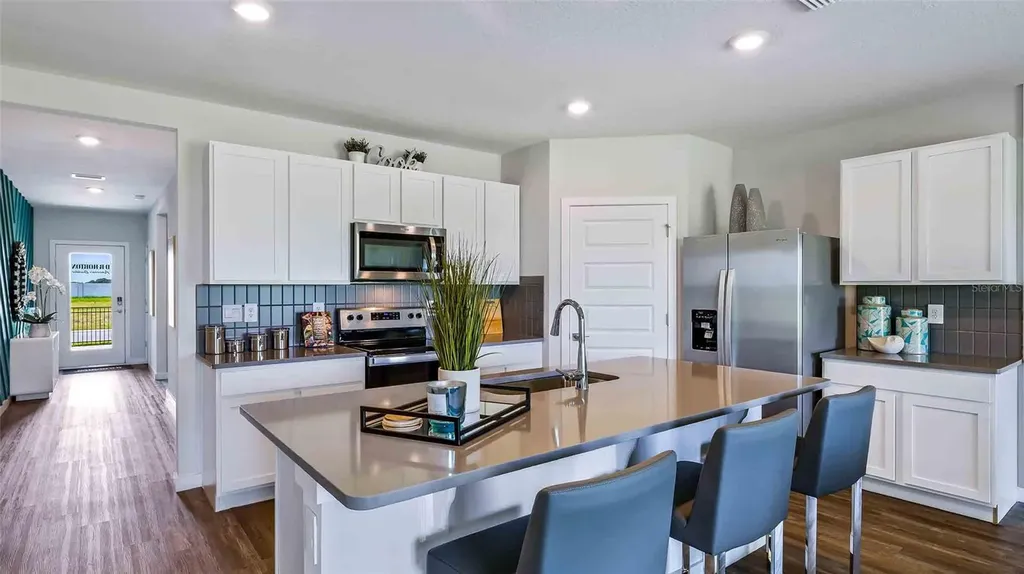 18232 Beehive Terrace Lakewood Ranch FL 34211