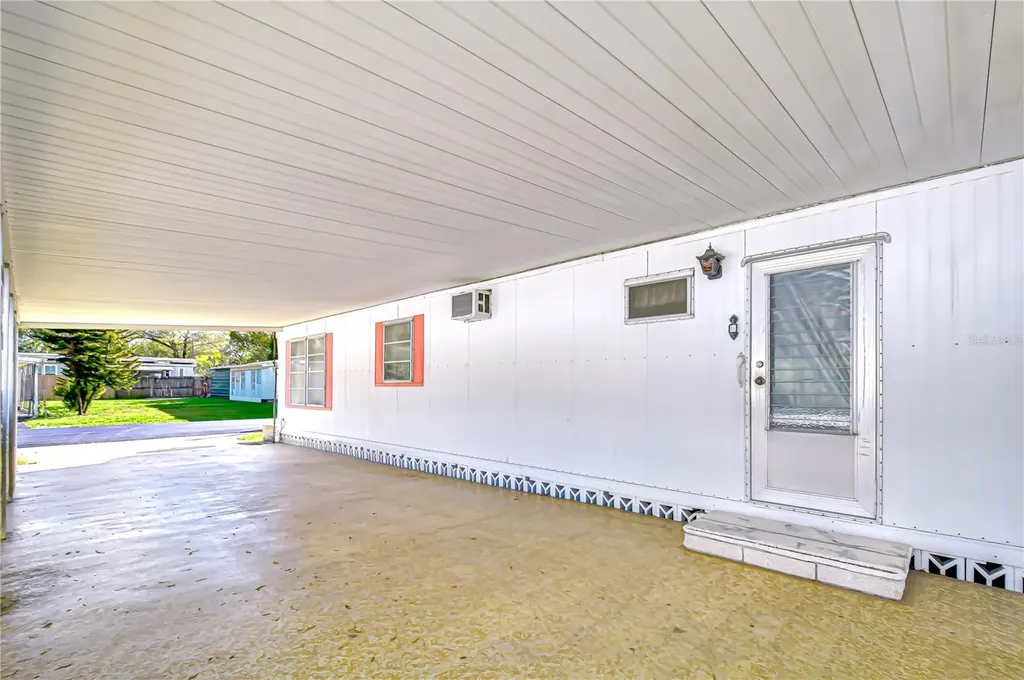 37427 Hammond Drive Zephyrhills FL 33541