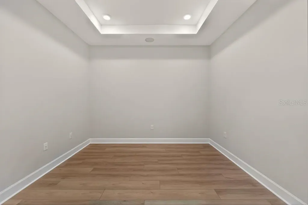 7483 Moonbeam Avenue Sarasota FL 34241