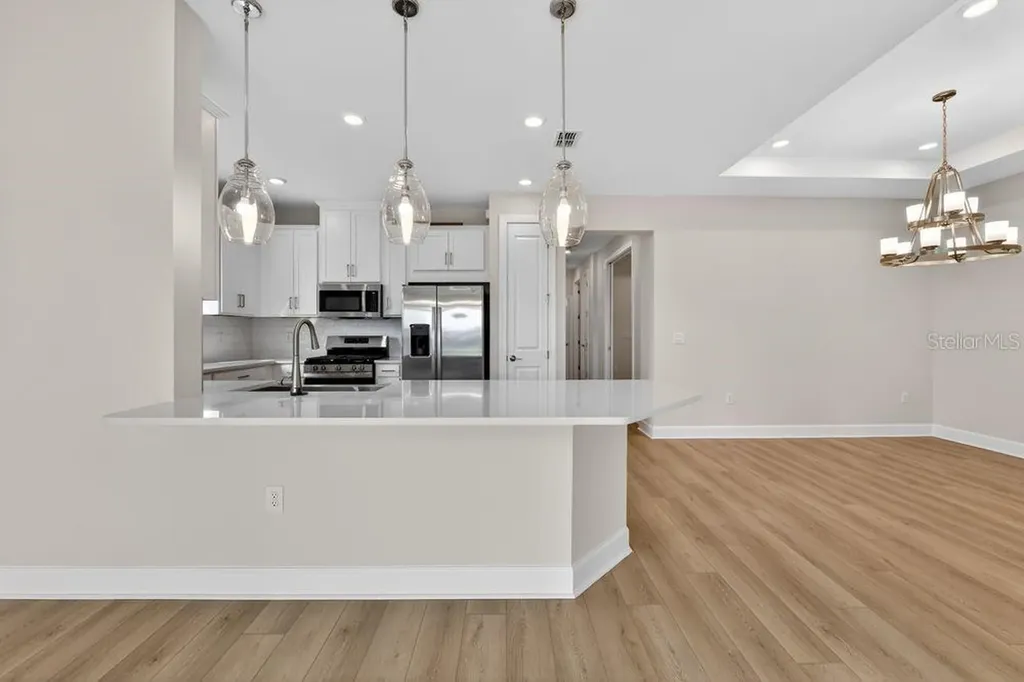 7483 Moonbeam Avenue Sarasota FL 34241