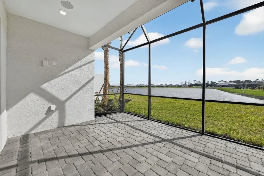 7483 Moonbeam Avenue Sarasota FL 34241