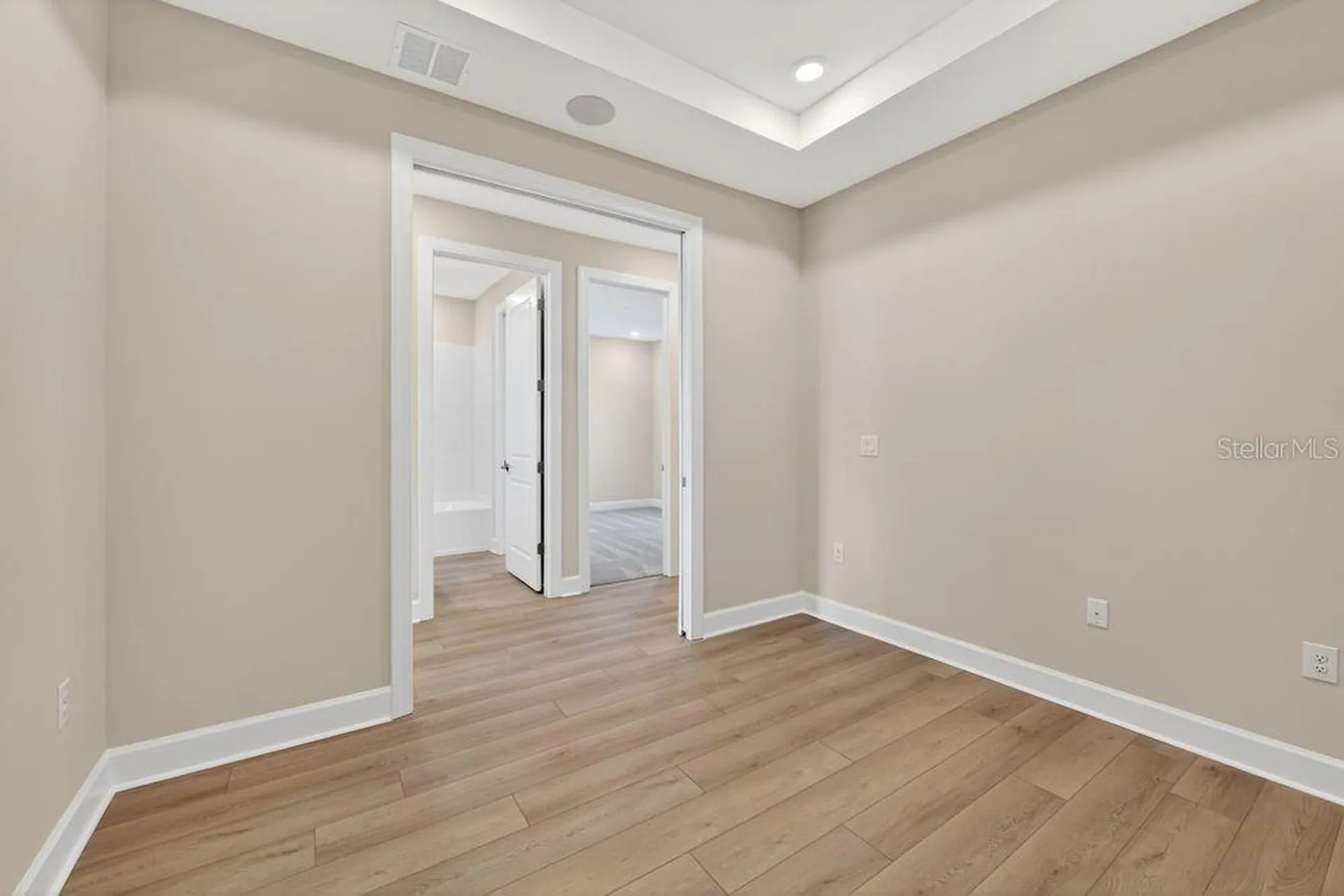 7483 Moonbeam Avenue Sarasota FL 34241