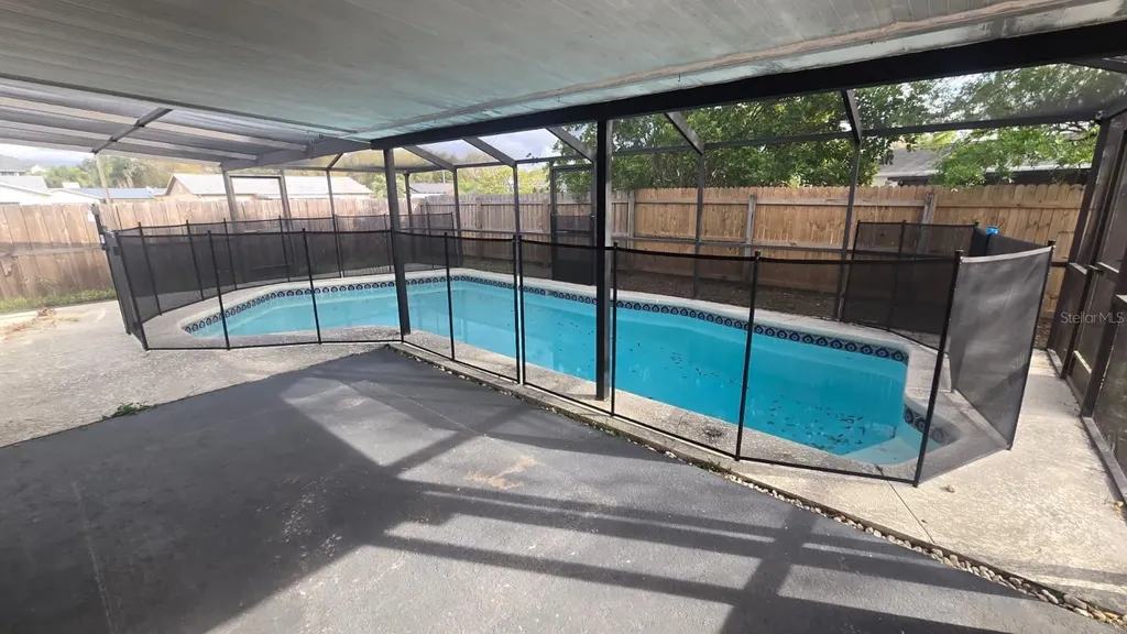 1407 Foxboro Drive Brandon FL 33511