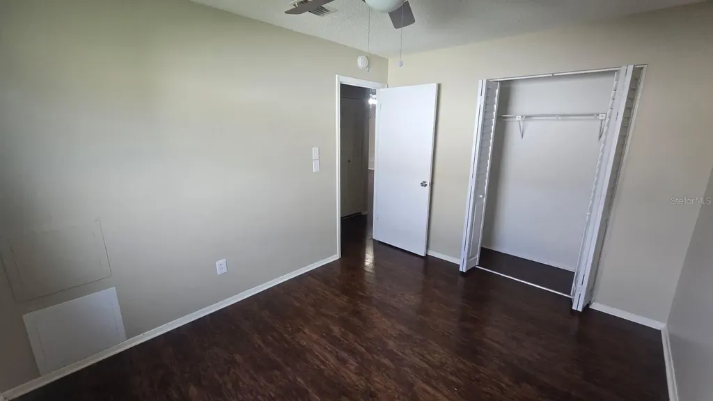 1407 Foxboro Drive Brandon FL 33511