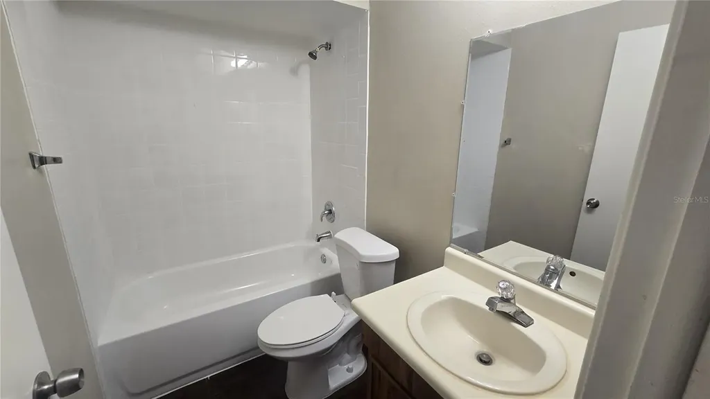 1407 Foxboro Drive Brandon FL 33511