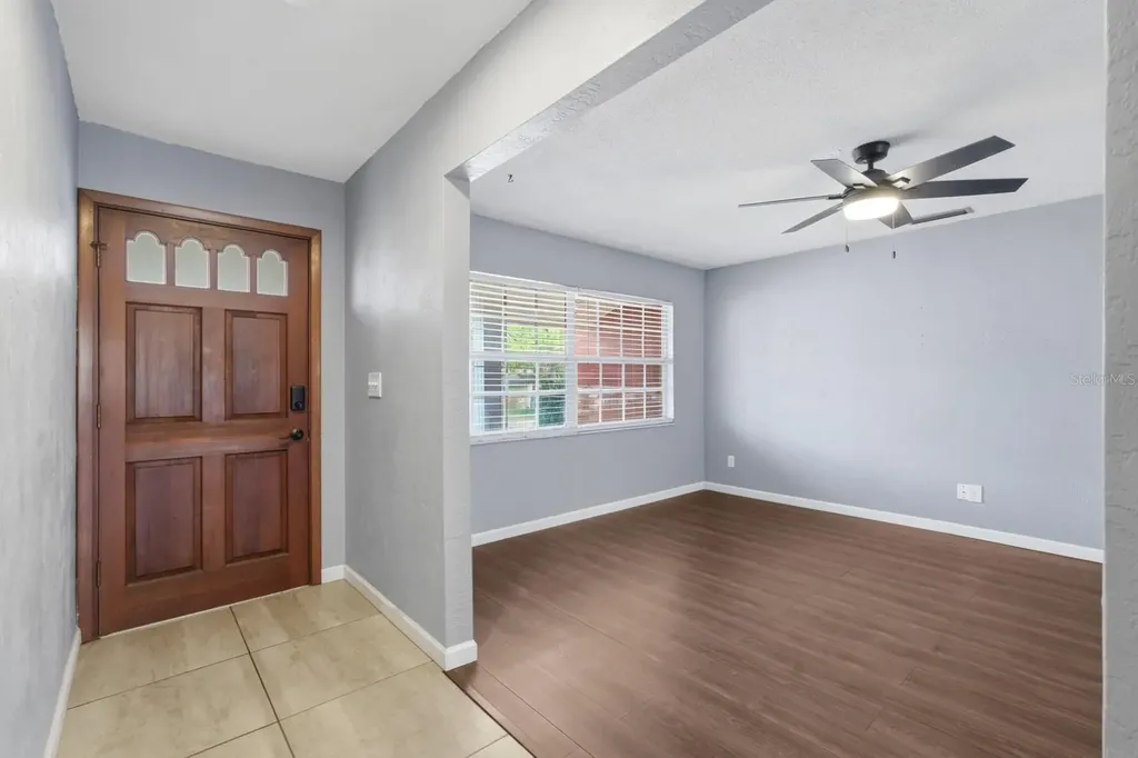 1317 N Shangri La Drive Daytona Beach FL 32119