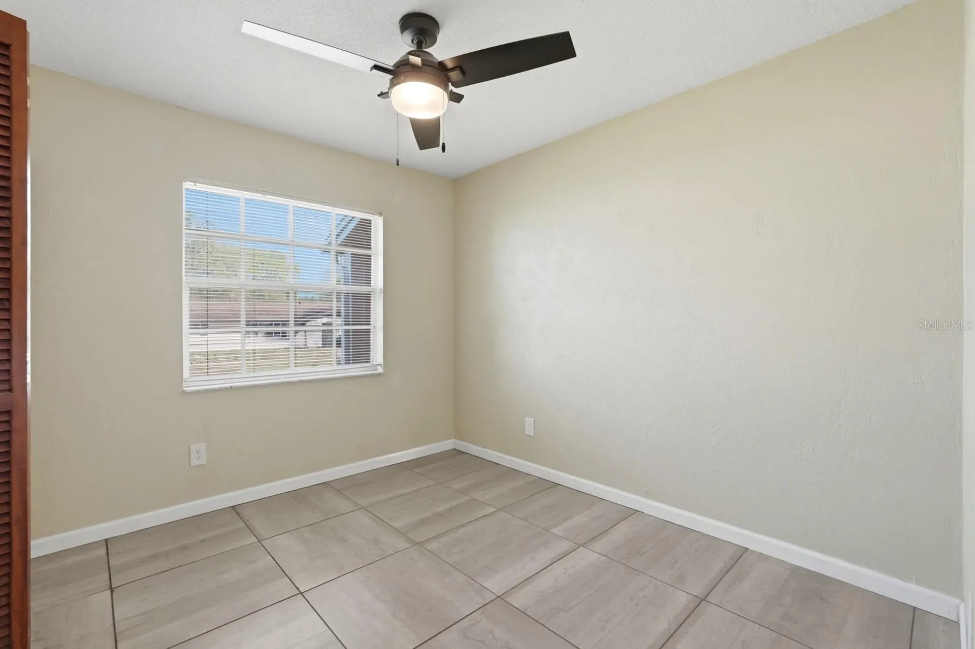 1317 N Shangri La Drive Daytona Beach FL 32119