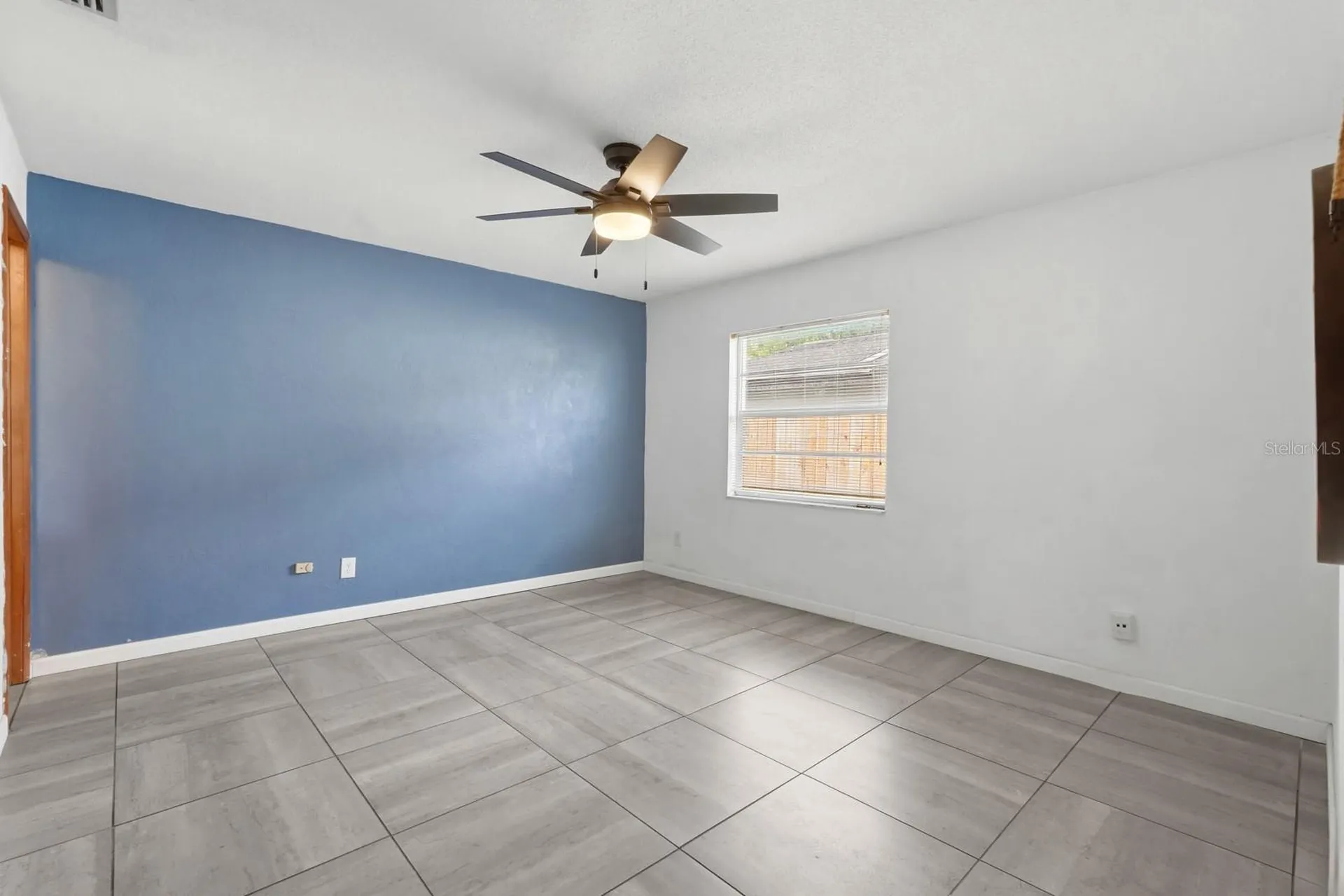 1317 N Shangri La Drive Daytona Beach FL 32119
