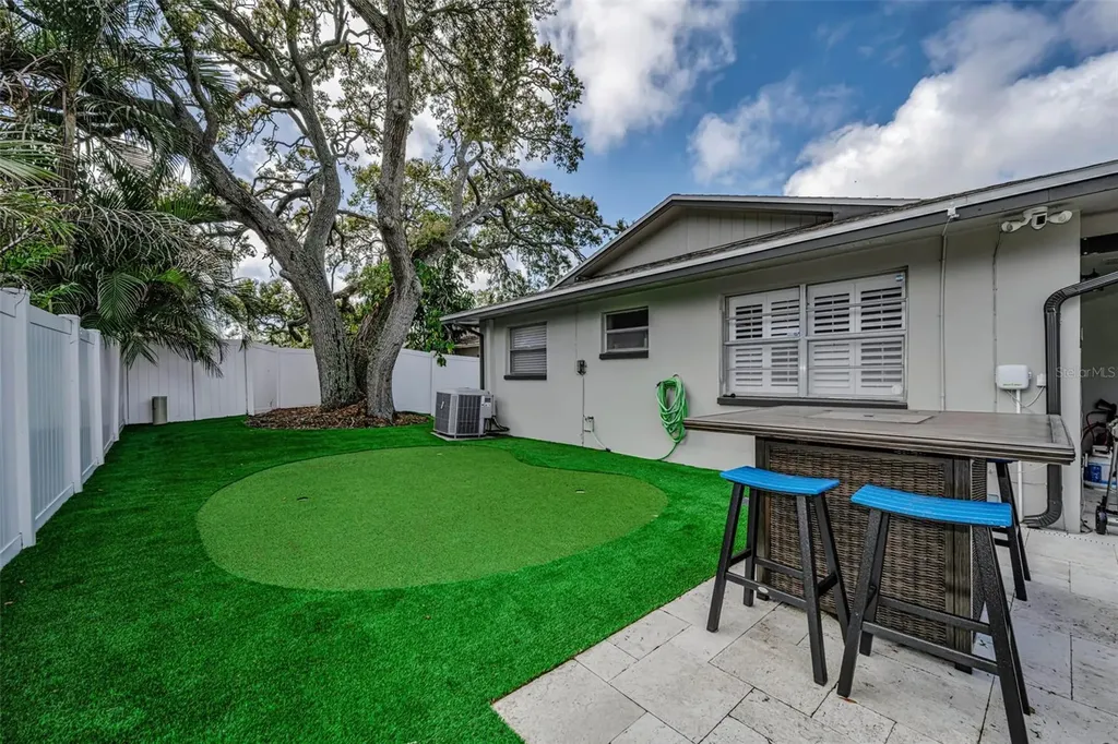 1575 Sandalwood Drive Dunedin FL 34698