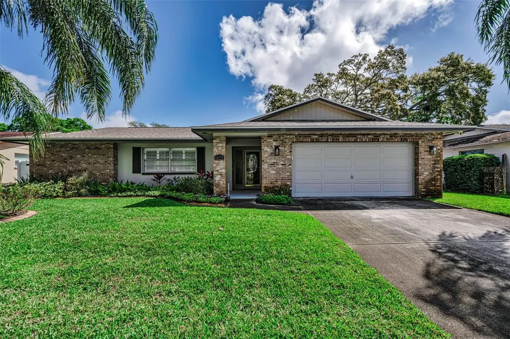 1575 Sandalwood Drive Dunedin FL 34698