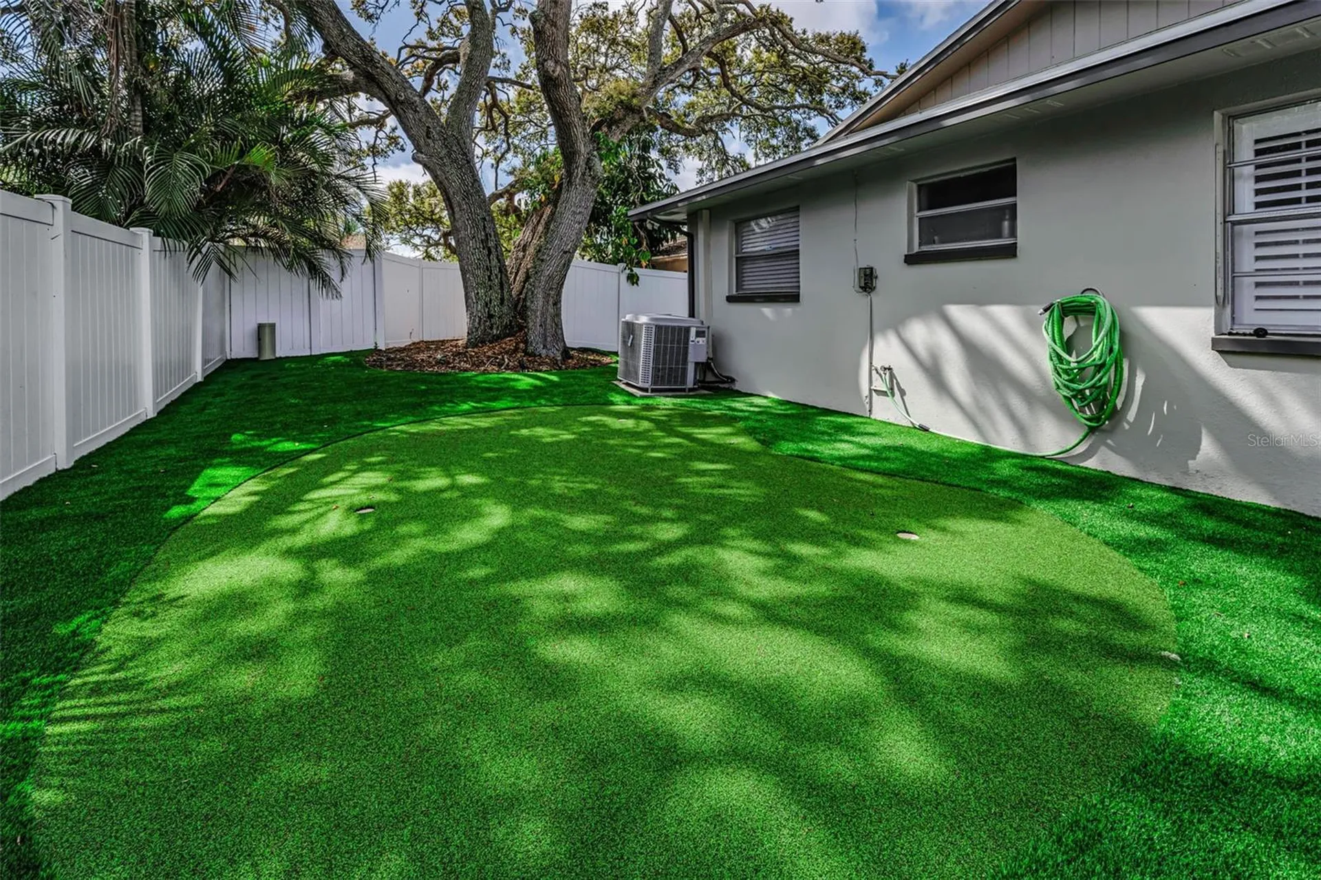 1575 Sandalwood Drive Dunedin FL 34698