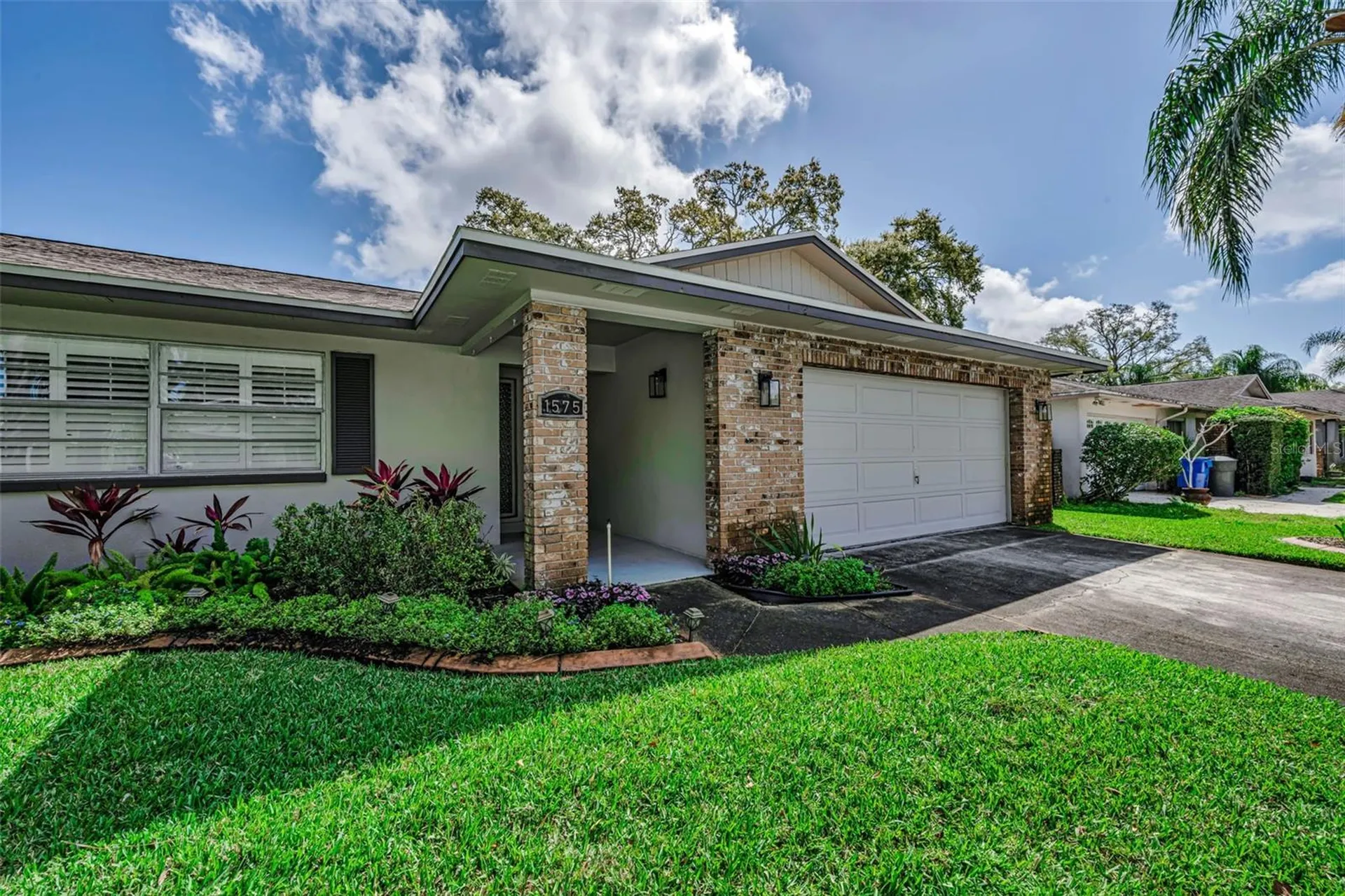 1575 Sandalwood Drive Dunedin FL 34698