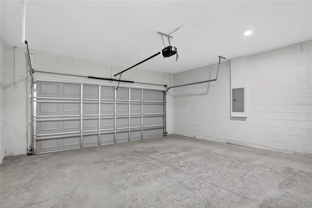 10707 N Hatari Drive Citrus Springs FL 34434