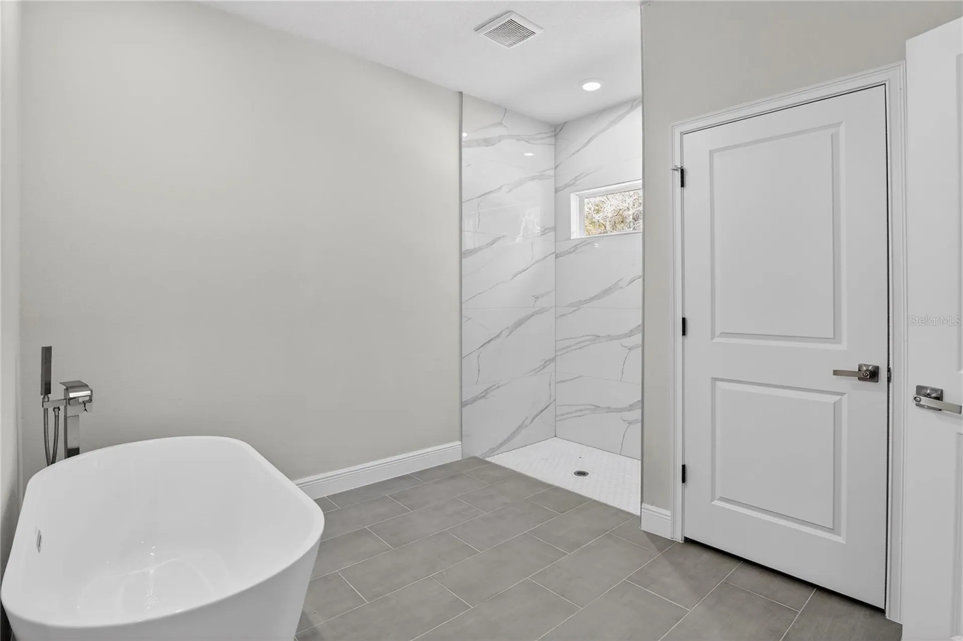 10707 N Hatari Drive Citrus Springs FL 34434