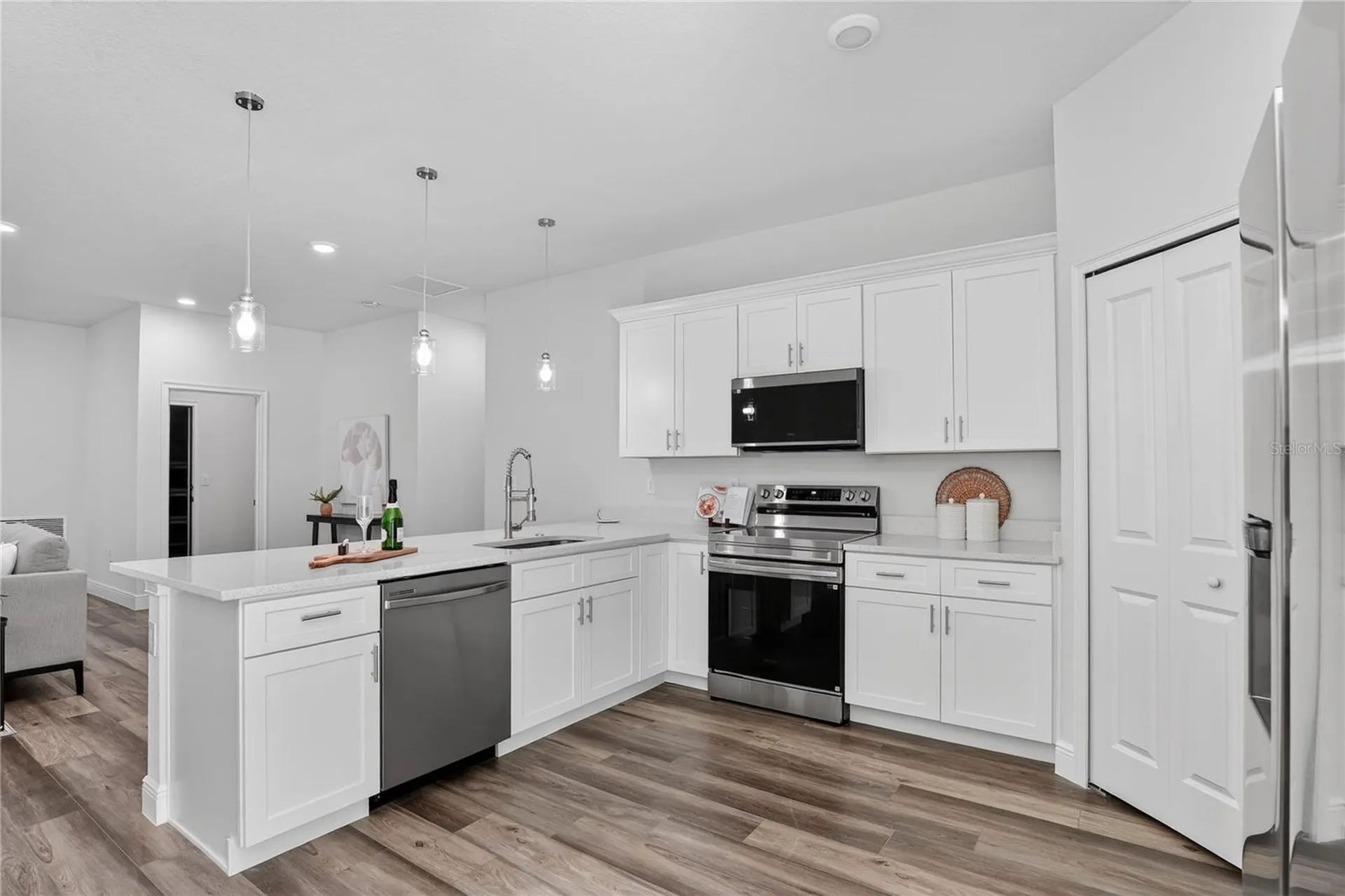 10707 N Hatari Drive Citrus Springs FL 34434