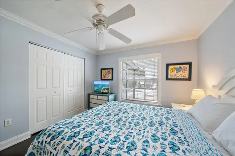 2843 New England Street Sarasota FL 34231