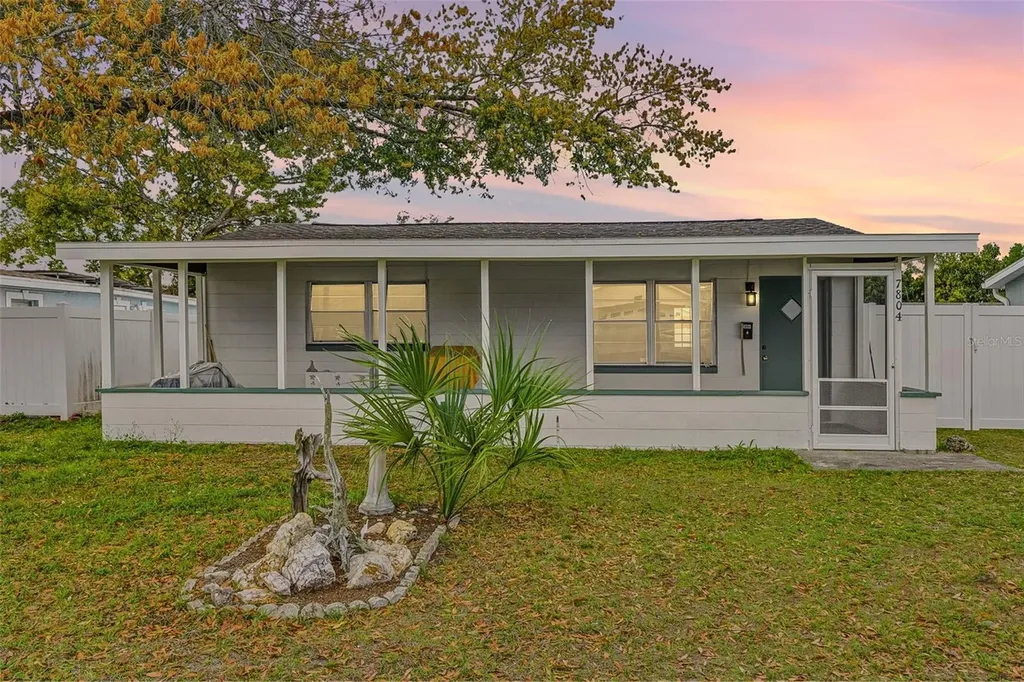 7804 N Church Avenue Tampa FL 33614