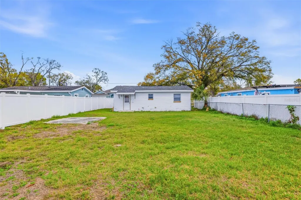 7804 N Church Avenue Tampa FL 33614