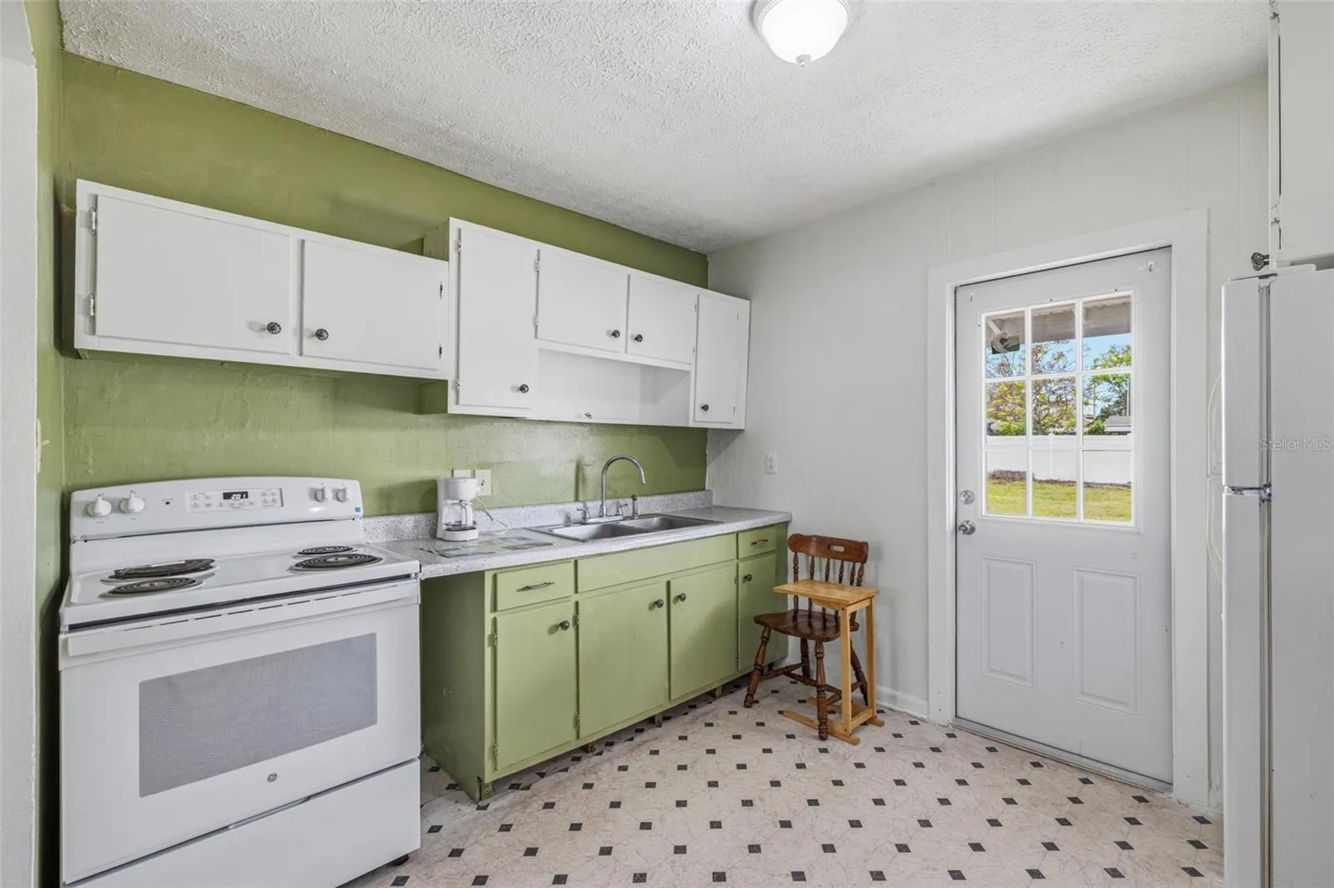 7804 N Church Avenue Tampa FL 33614