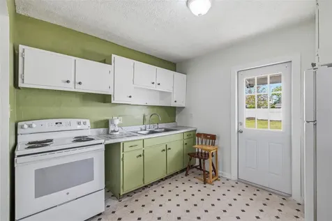7804 N Church Avenue Tampa FL 33614