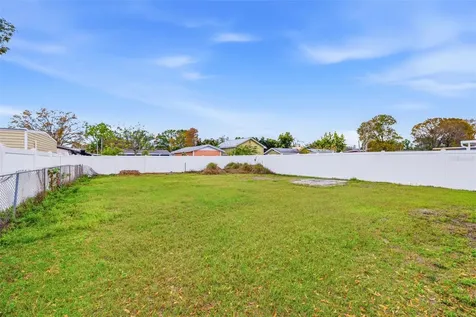 7804 N Church Avenue Tampa FL 33614