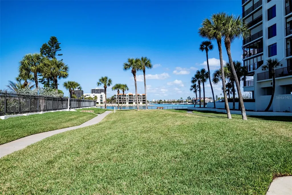 7100 Sunset Way St Pete Beach FL 33706