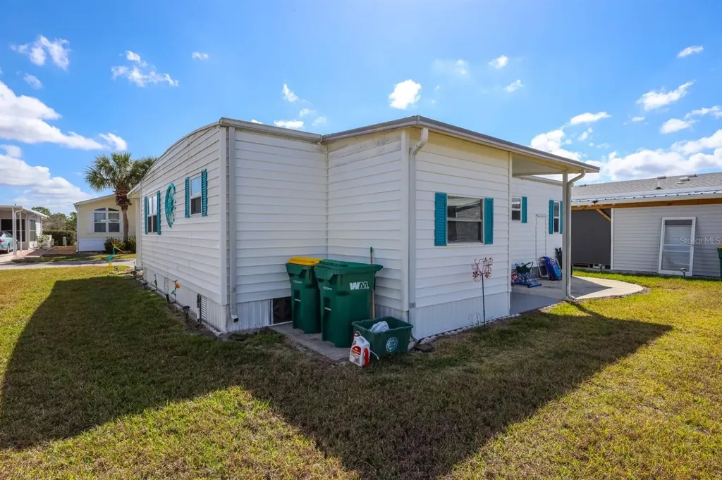 2100 Kings Highway Port Charlotte FL 33980
