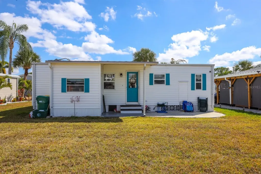 2100 Kings Highway Port Charlotte FL 33980