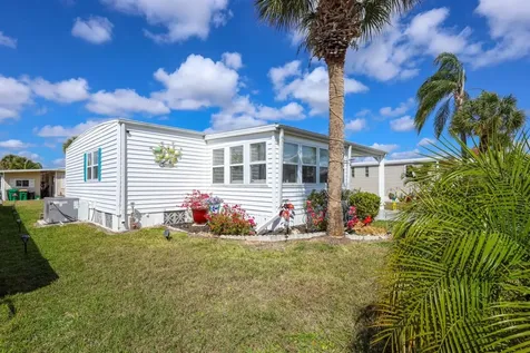 2100 Kings Highway Port Charlotte FL 33980