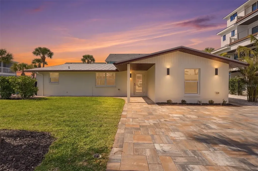120 Stanford Drive Englewood FL 34223