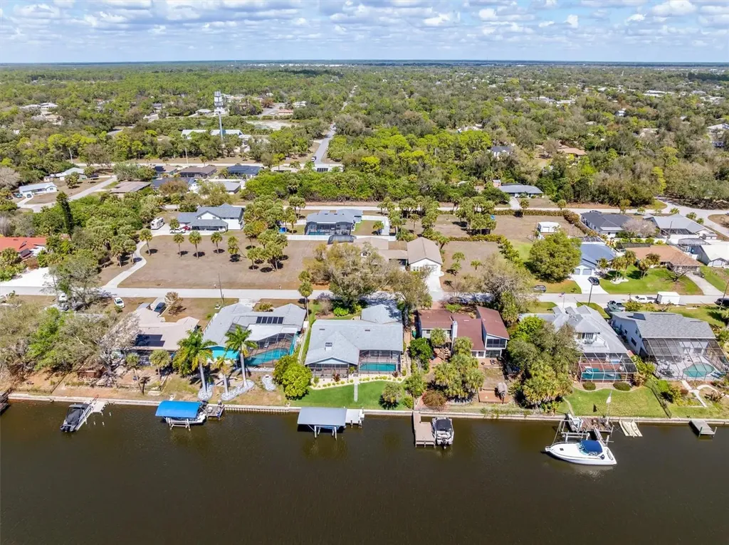 18412 Meyer Avenue Port Charlotte FL 33948