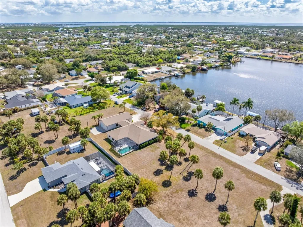 18412 Meyer Avenue Port Charlotte FL 33948
