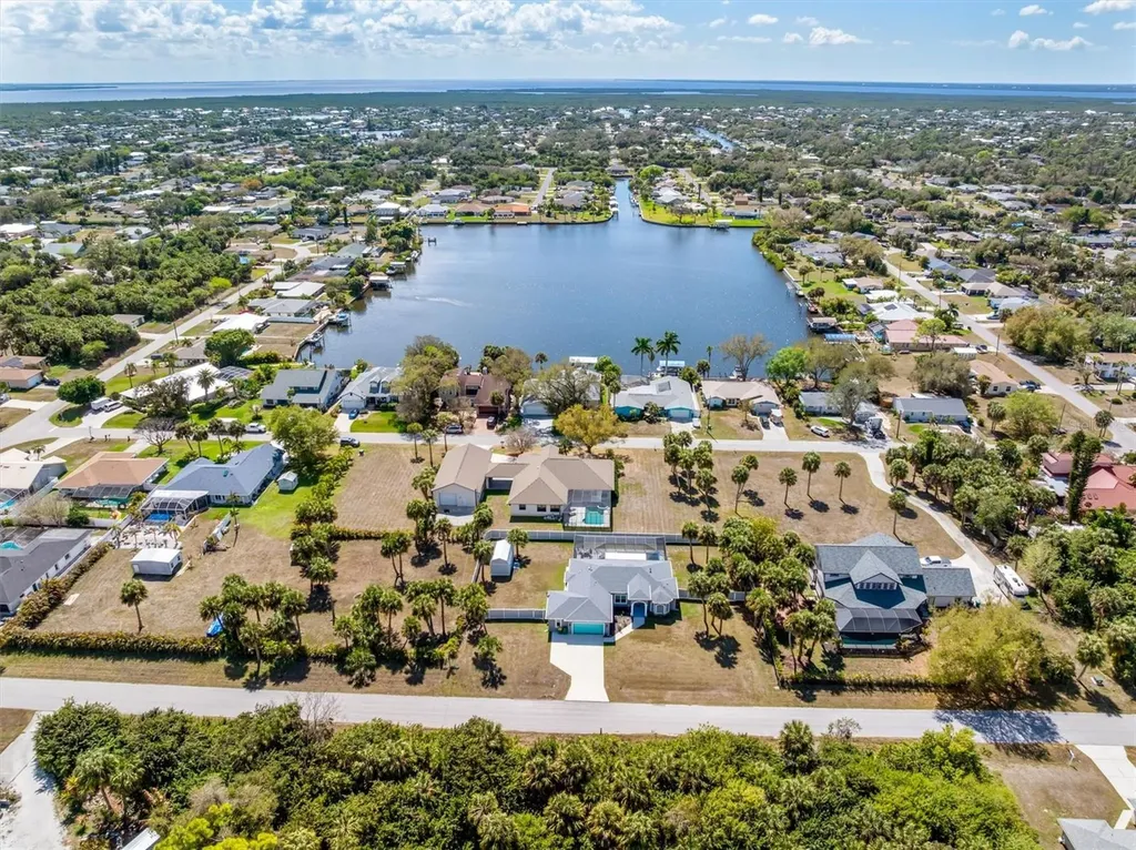 18412 Meyer Avenue Port Charlotte FL 33948