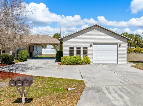 18412 Meyer Avenue Port Charlotte FL 33948