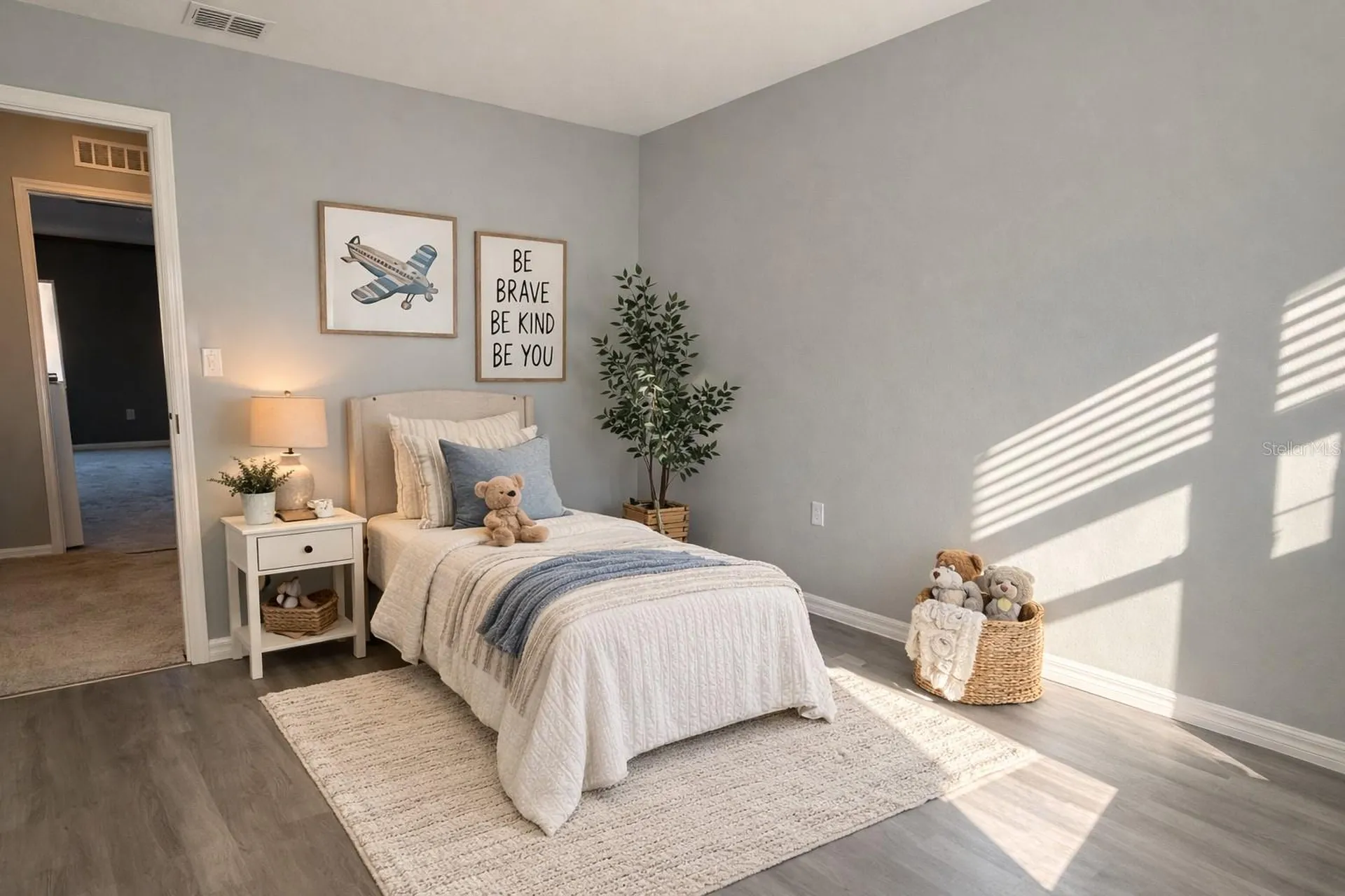 1760 Point O Woods Court Mount Dora FL 32757