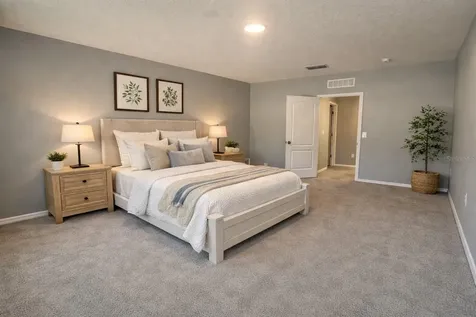1760 Point O Woods Court Mount Dora FL 32757