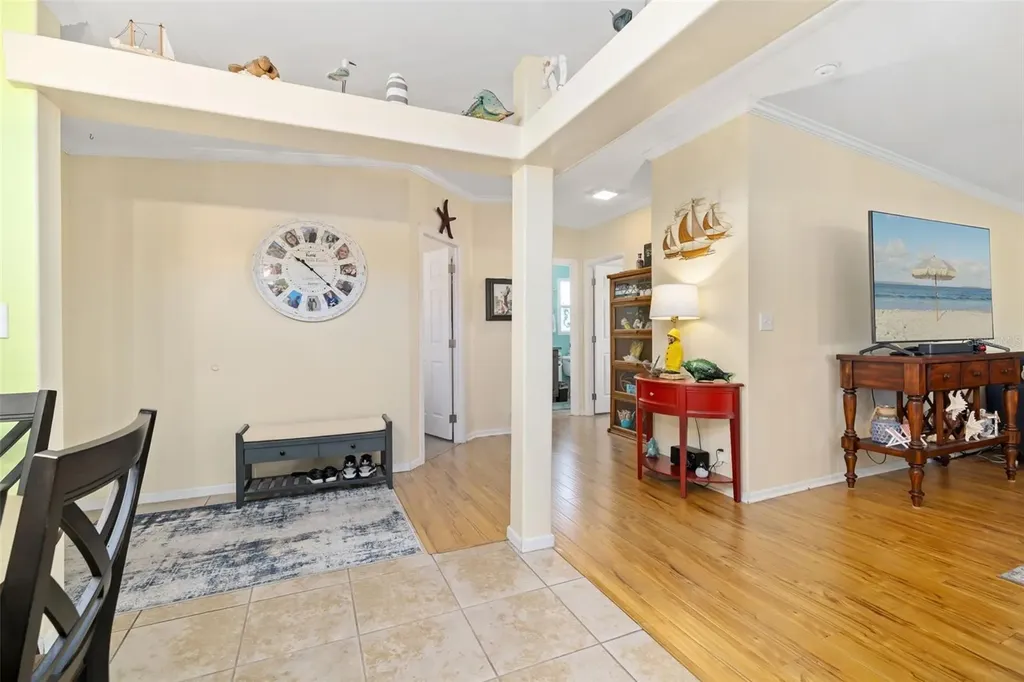 812 50th Avenue Terrace W Bradenton FL 34207