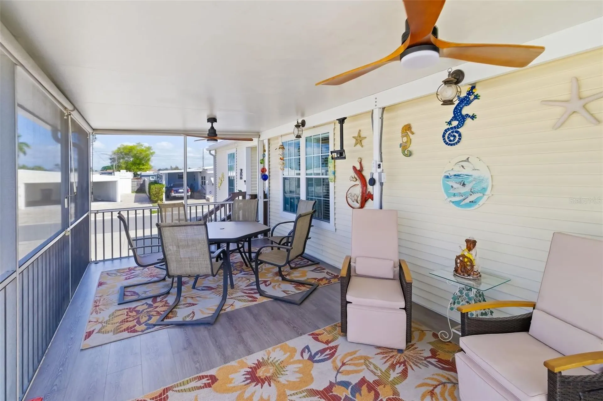 812 50th Avenue Terrace W Bradenton FL 34207