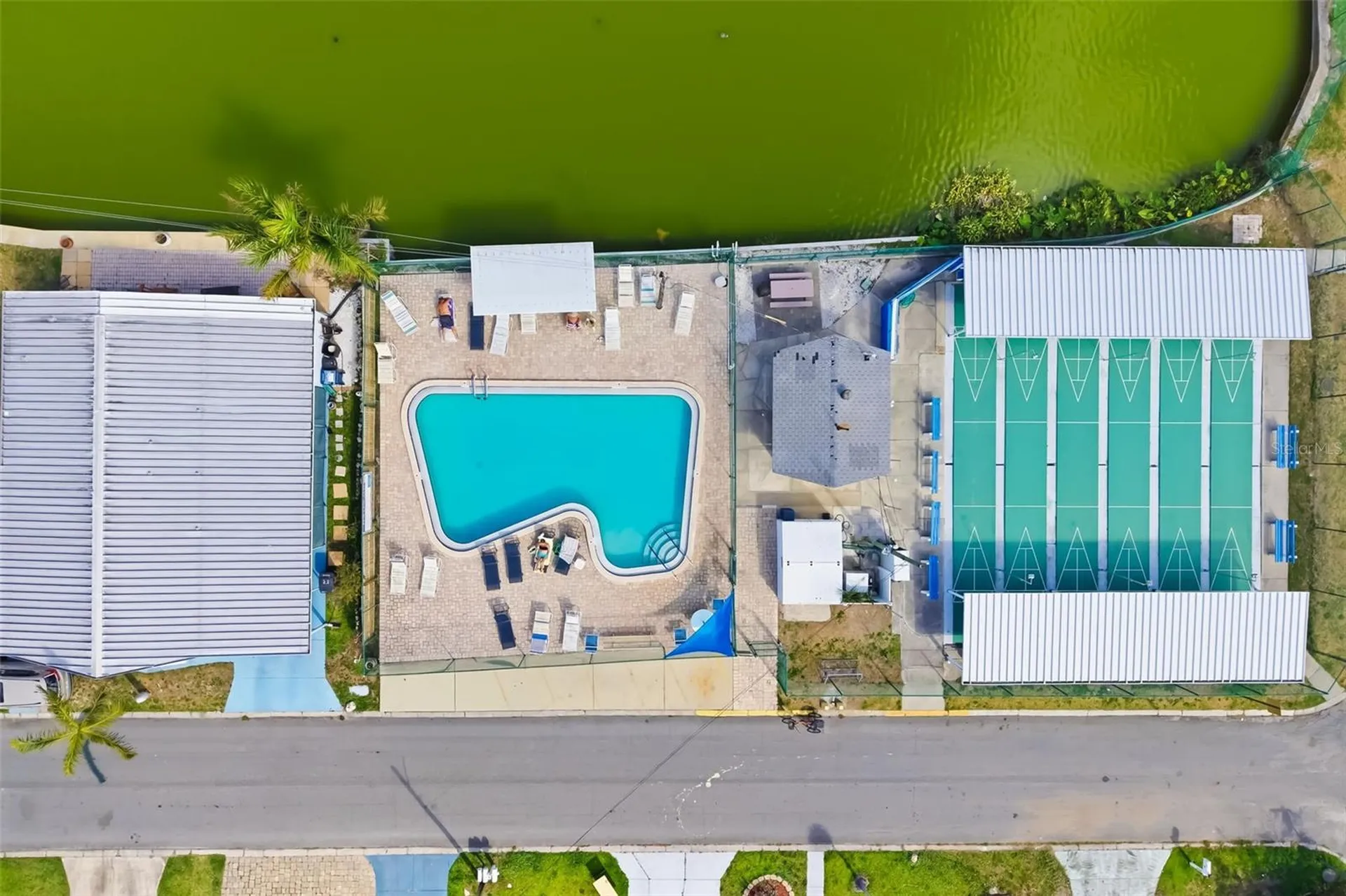 812 50th Avenue Terrace W Bradenton FL 34207